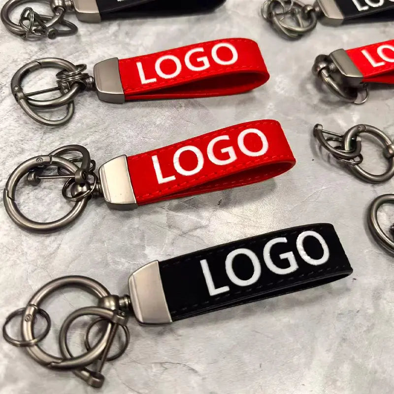 Customized Stylish Suede Keychains Unisex Retro Personalized Car Logo Keychains Fun Car Accessories Pure Color Buckle Suede Leather Material Car Logo Metal Key Chain Pendant